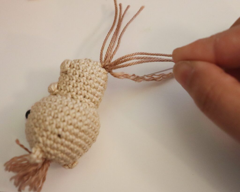 mini horse crochet pattern tail