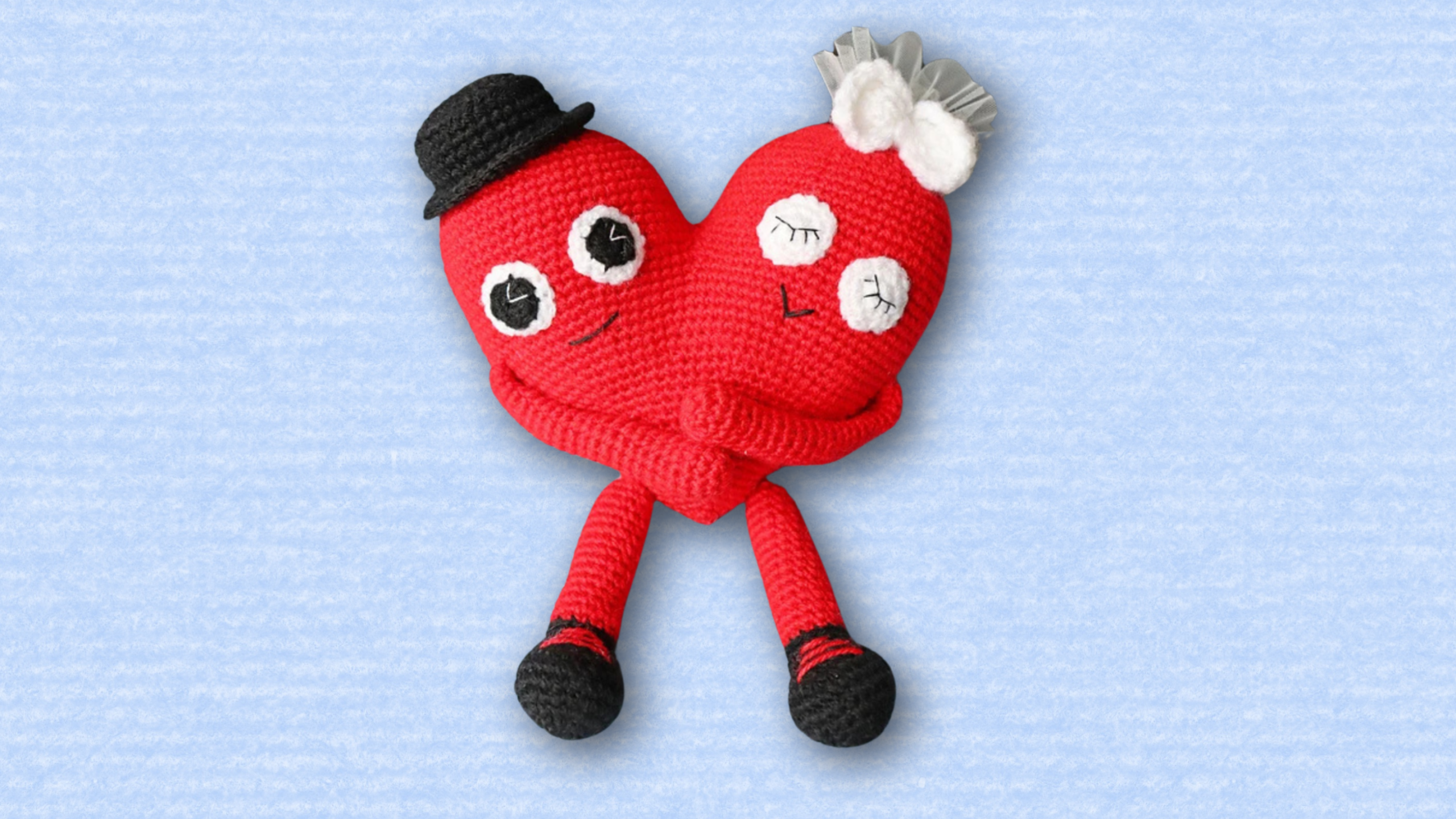Heart couple crochet pattern valentines woolshie crochet