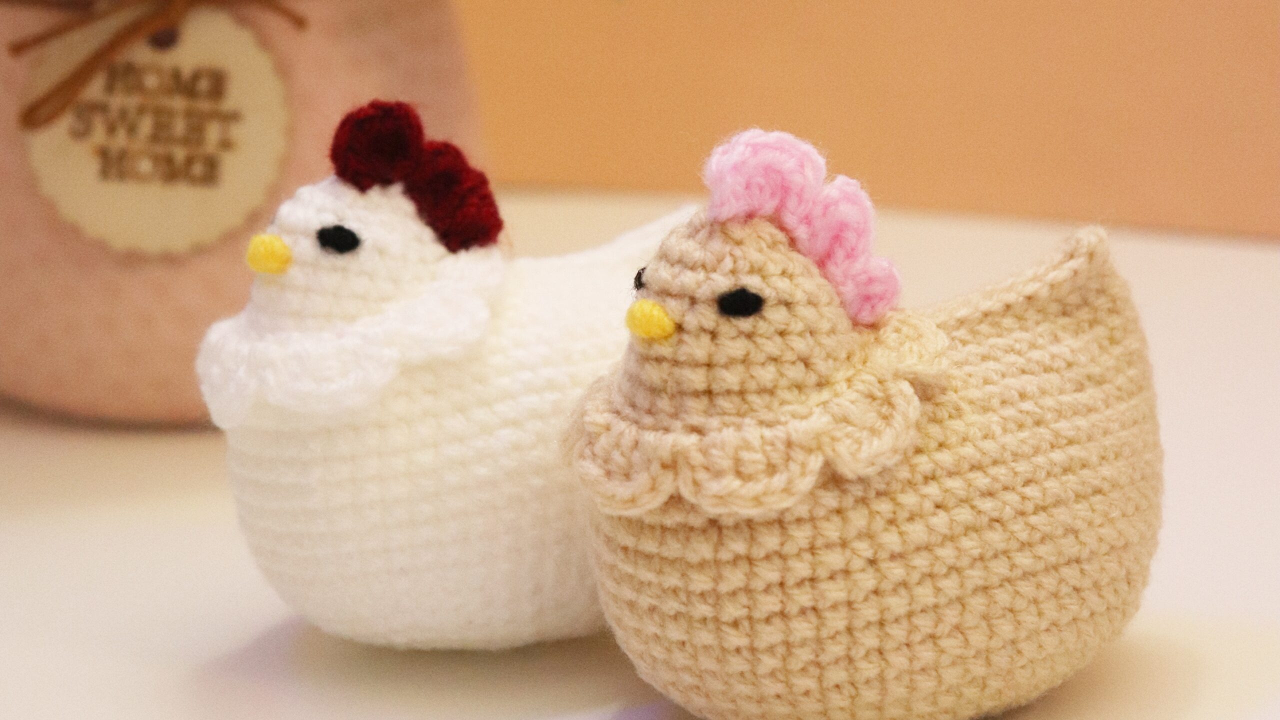 chicken crochet pattern by woolshie