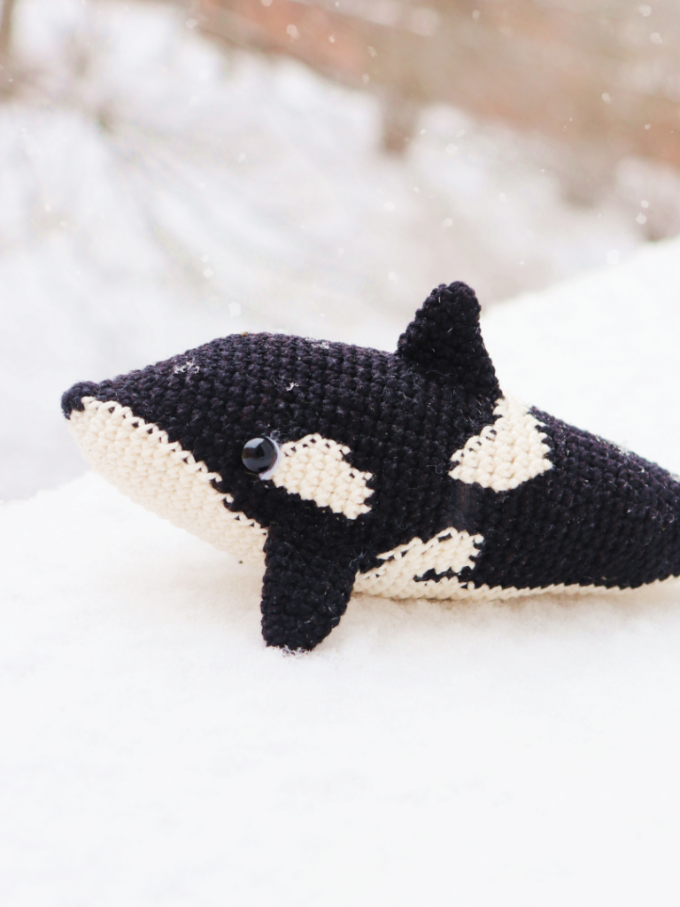 crochet pattern by woolshie