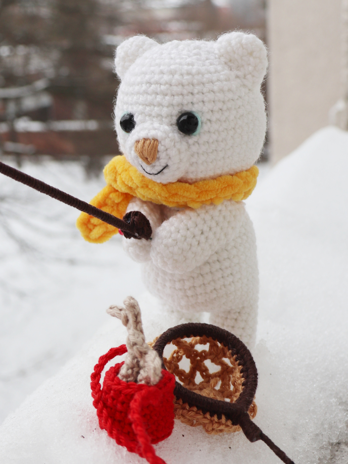 crochet pattern by woolshie