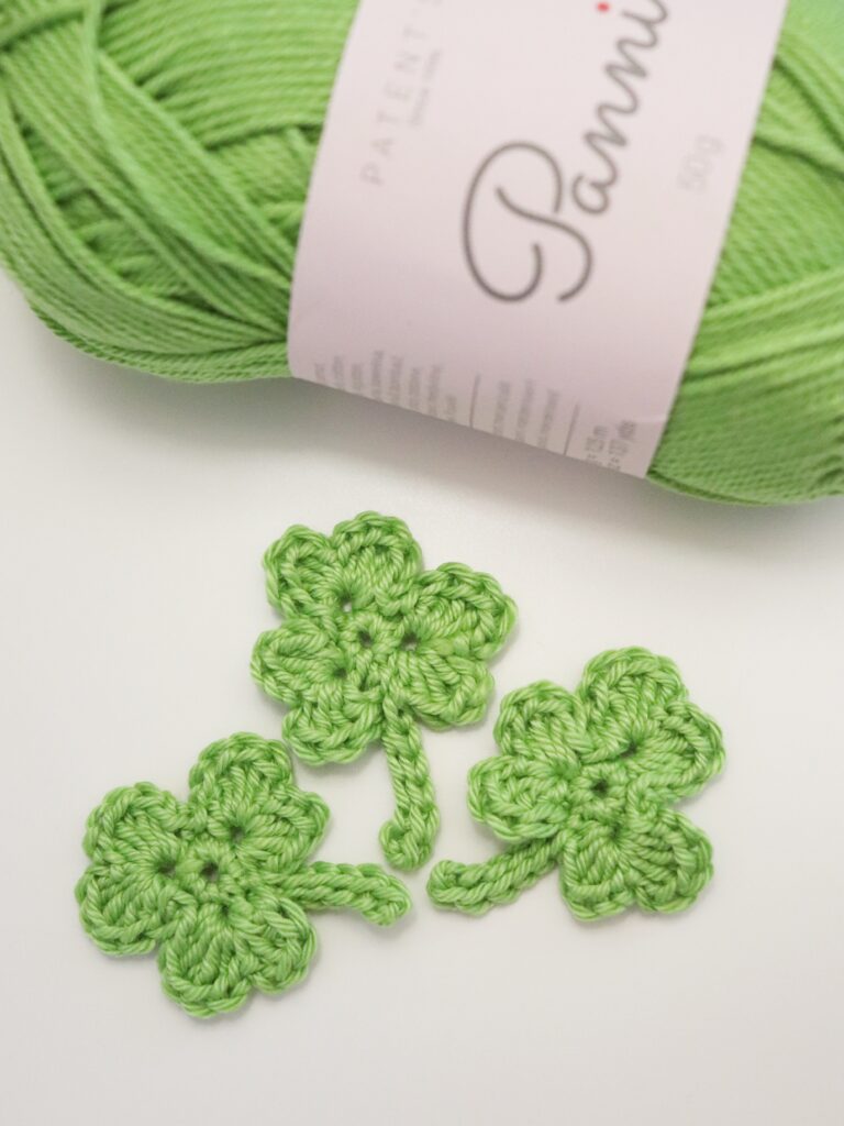 crochet pattern by woolshie